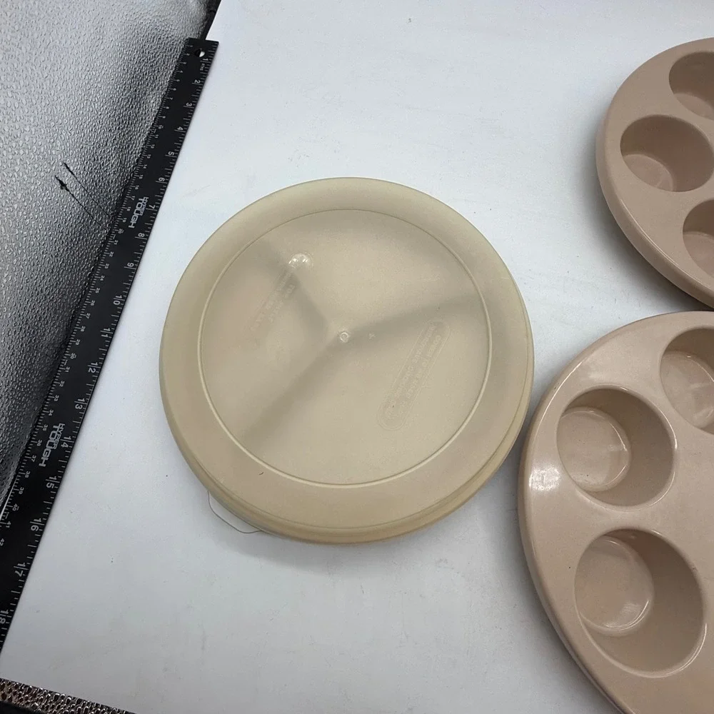 Vtg Anchor Hocking Micro-Ware‎ Set Almond Beige Egg Muffin Trays Divided Plate